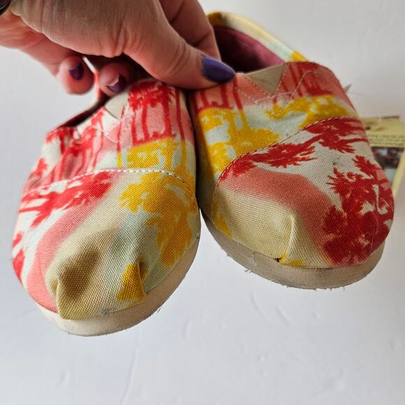 Toms Classic Slip On Orange Palm Tree Print Women's 6 Summer Vacation Casual - Picture 5 of 8